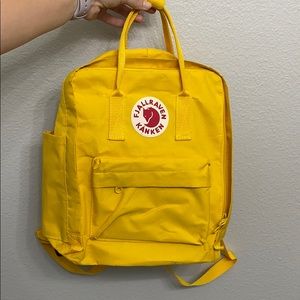 🌻 Kanken Classic Backpack